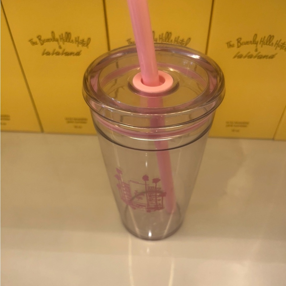 La La Land x The Beverly Hills Hotel Limited Edition Tumbler with Straw. NIB - Picture 4 of 12